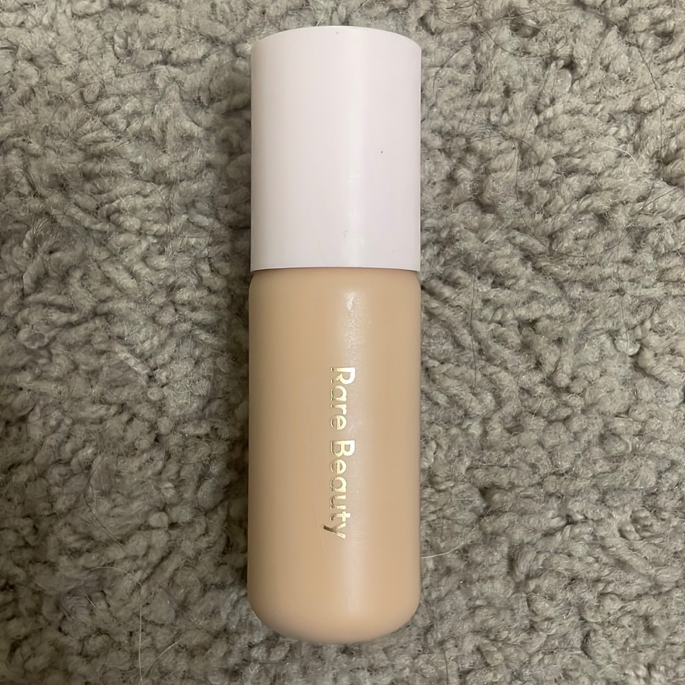Rare Beauty Positive Light Tinted Moisturizer